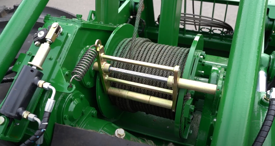 Трелевочная машина Амкодор 2242